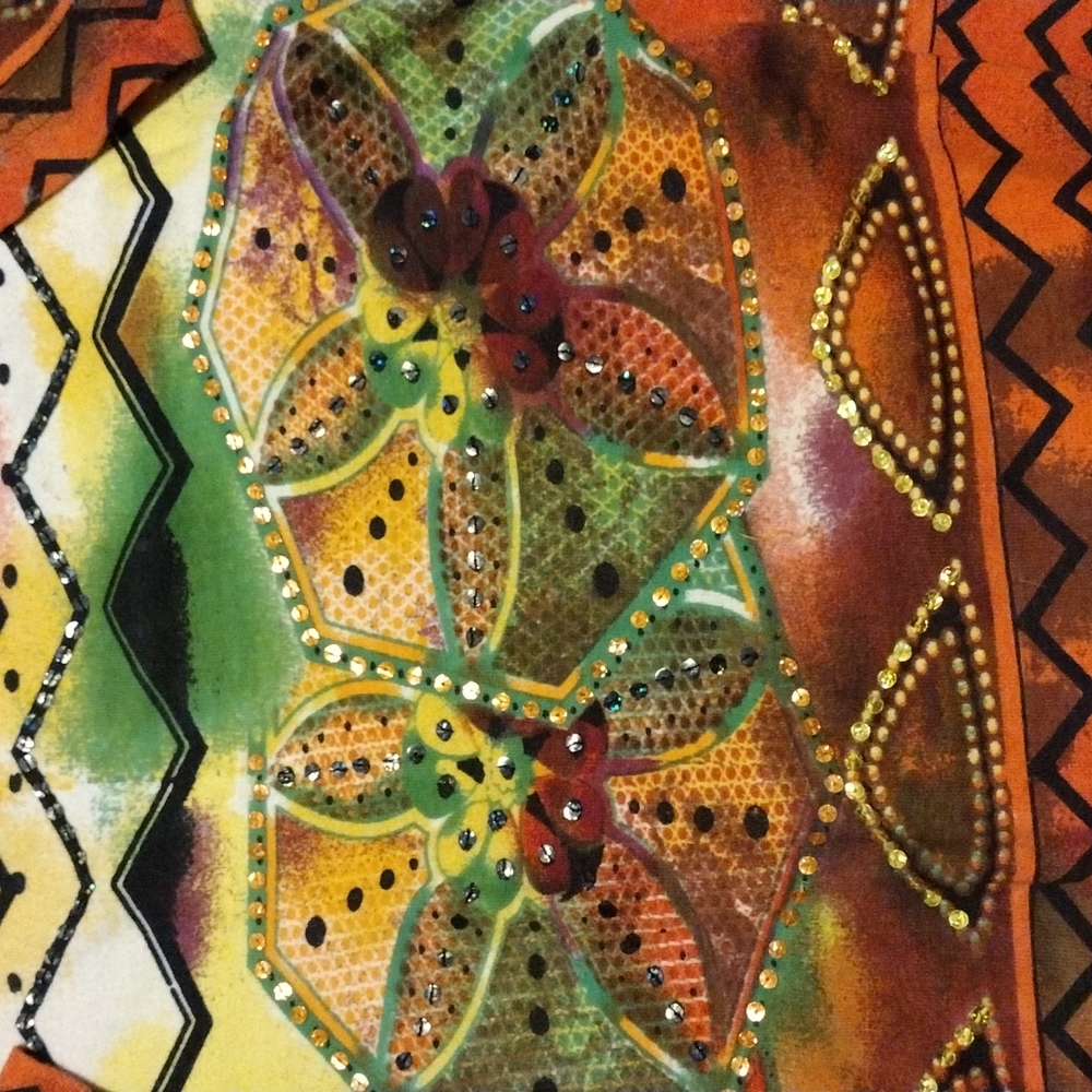 #32 Women's BLOUSE - Picture 3 of 8